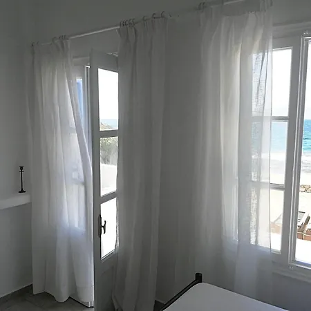 Markos & Otel *